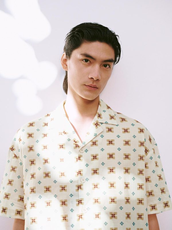 Short Sleeve Shirts - Image 3